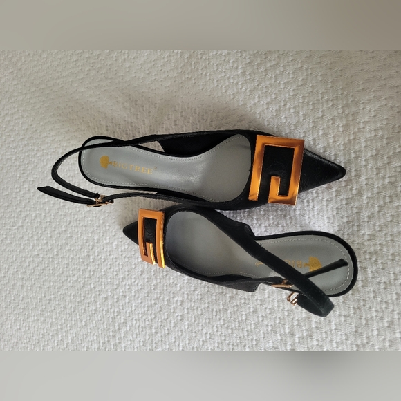 BigTree "NWOT" Slingback Heels - Picture 14 of 14
